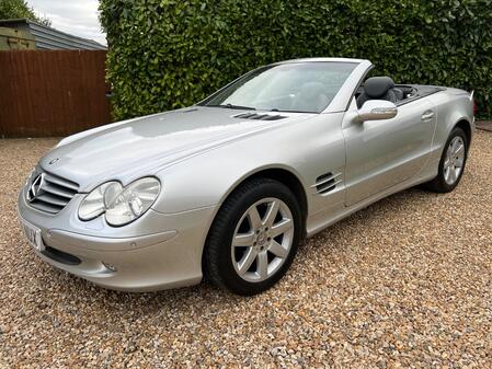 MERCEDES-BENZ SL 3.7 SL350